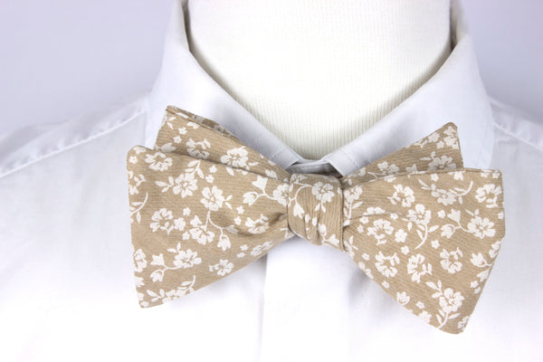 THE MOONFLOWER - BOWTIE