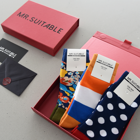 MR. SUITABLE Premium T-Shirt