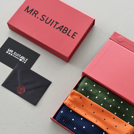 The Essentials - Gift Box (Tie/Tie Bar Combo)